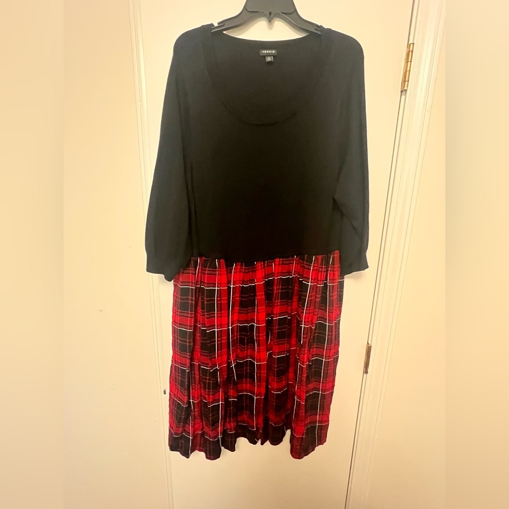 Torrid Long Sleeve Black and Red Dress